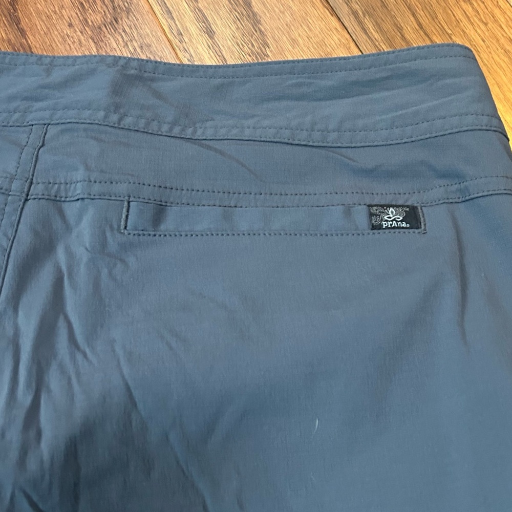 PrAna Jasmine Knicker Hiking Capri Gray Outdoor Pants Size 8 - Picture 6 of 10